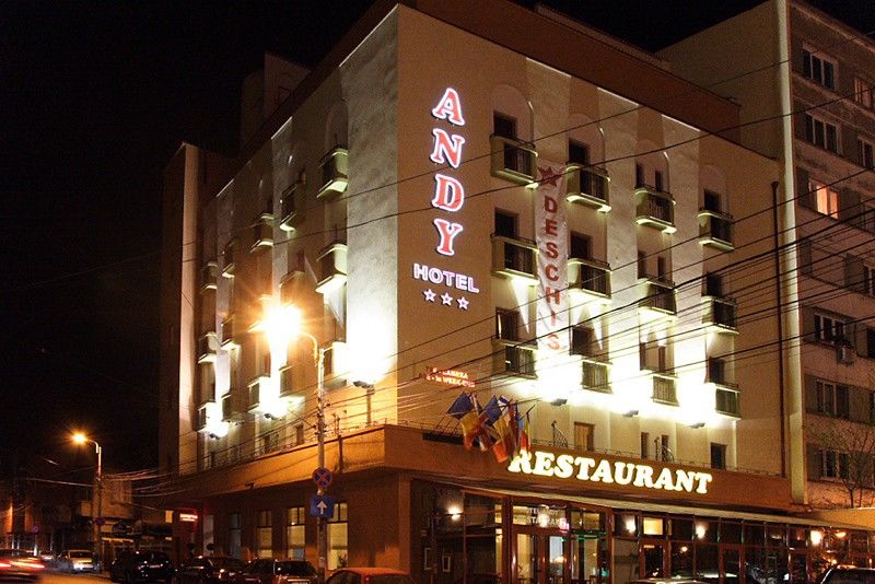 Hotel Reina Bucharest Exterior photo